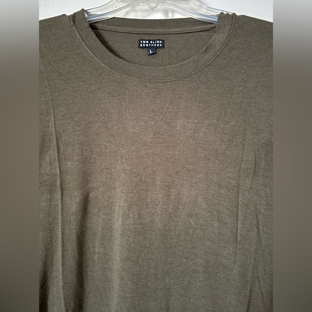 Two Blind Brothers Olive Green T-Shirt - Mens Large